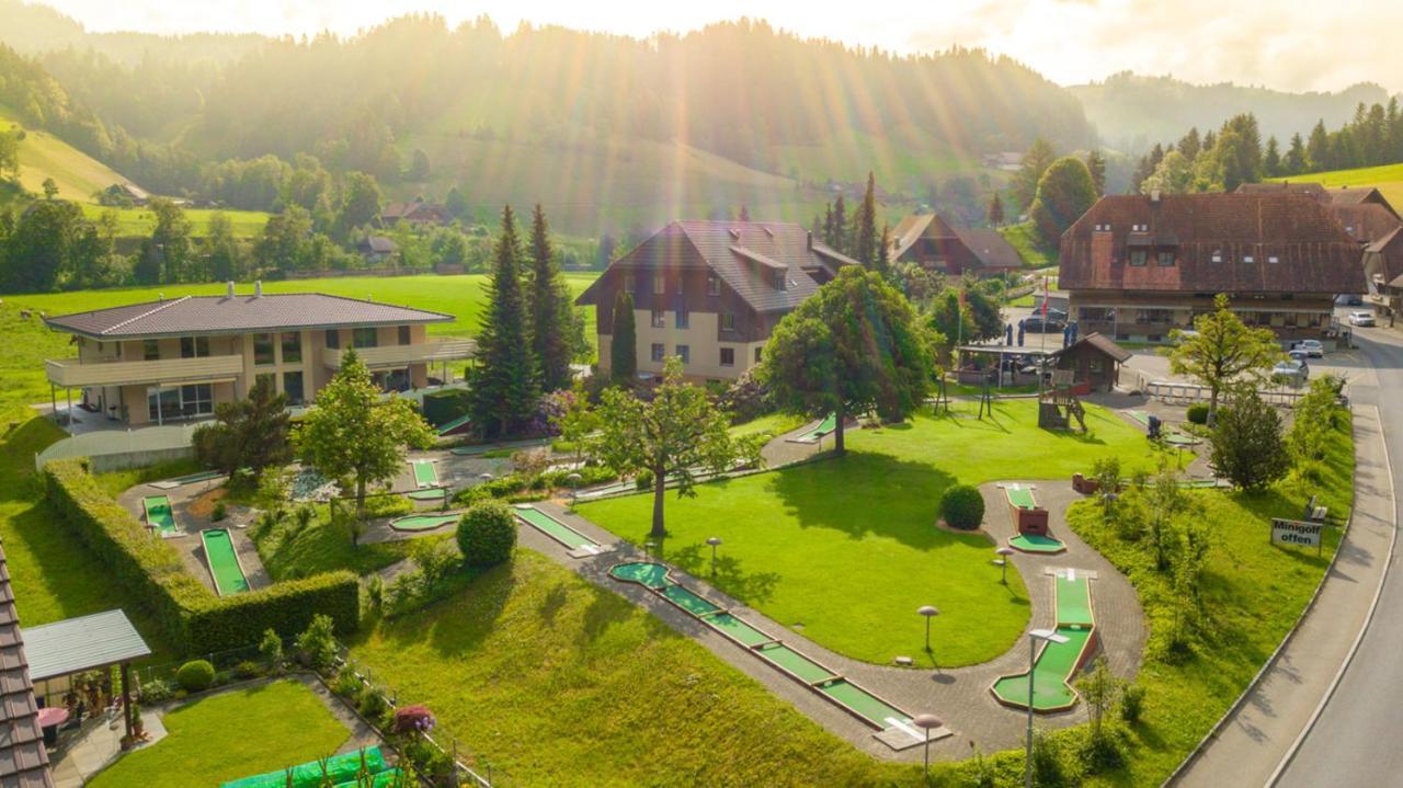 ホテル Hirschen Eggiwil エクステリア 写真